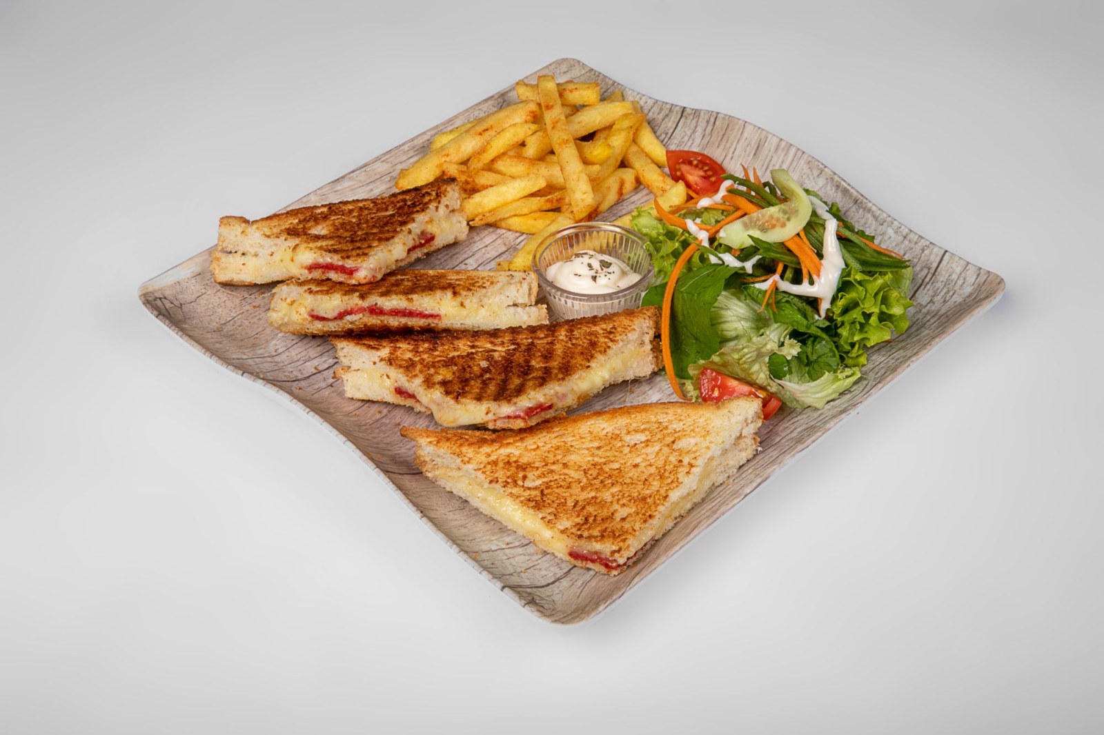 Sucuklu Kaşarlı Tost
