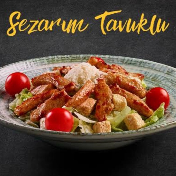 SEZARTavuklu Salata