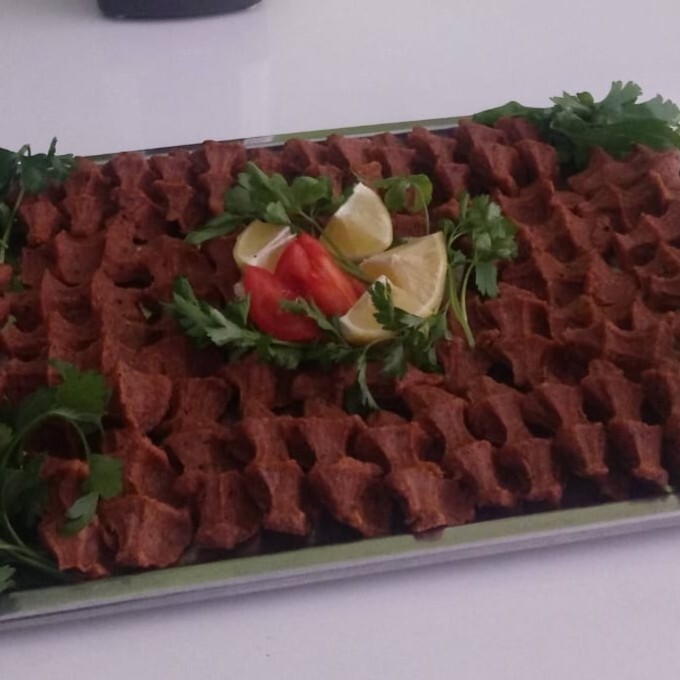 Çiğ Köfte (1200 gr.) Menü