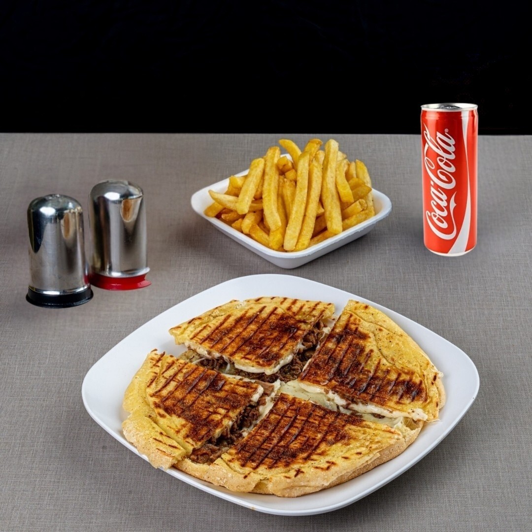 Kavurmalı Köy Tostu Menü
