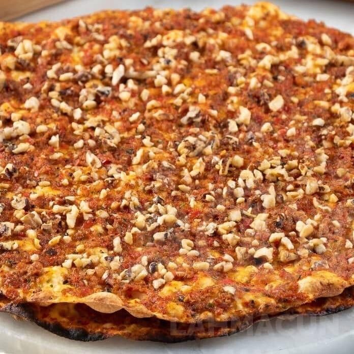 Cevizli Lahmacun+Coca Cola 330 ml