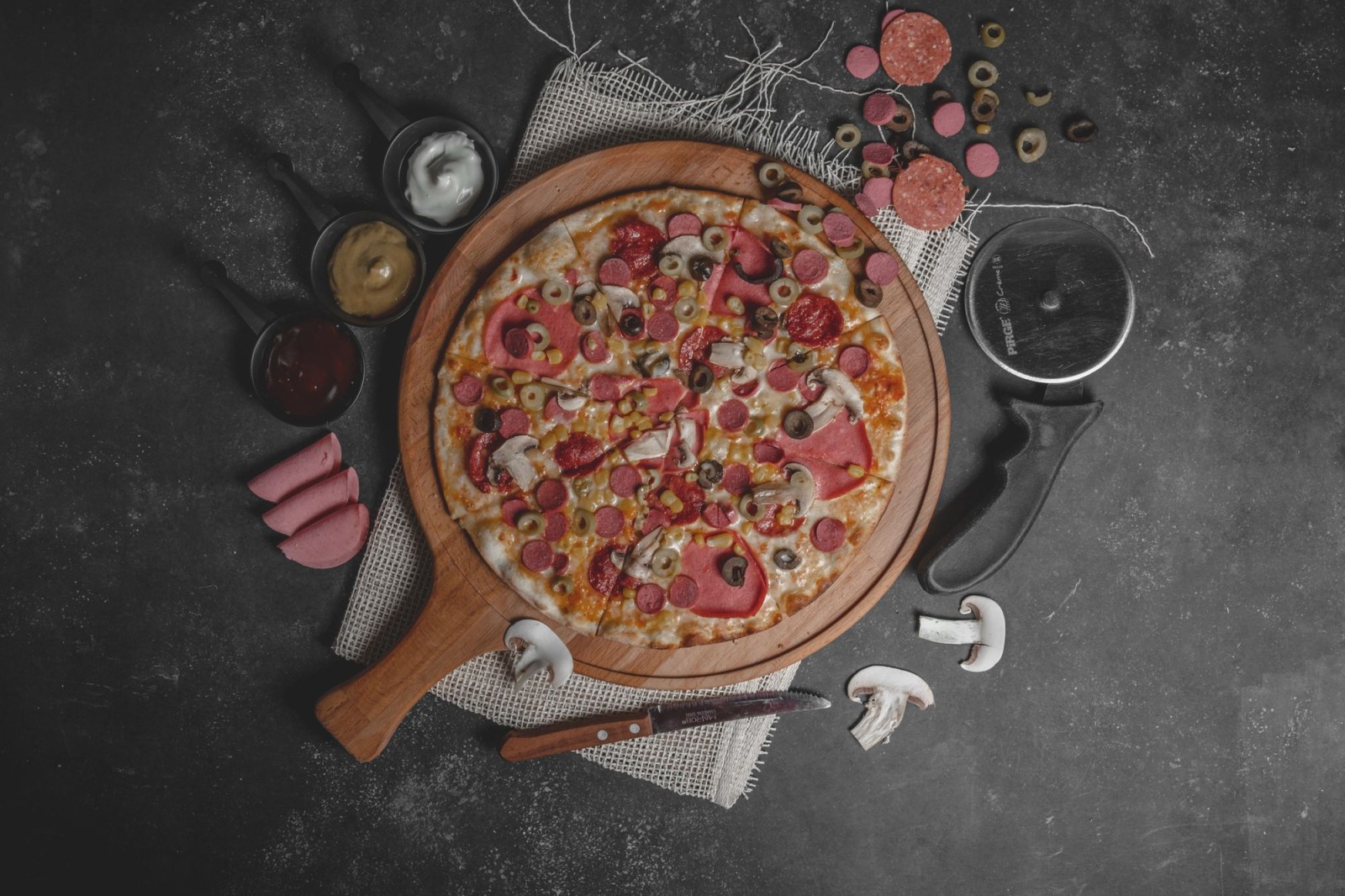 Standart Karışık Pizza (Küçük Boy)