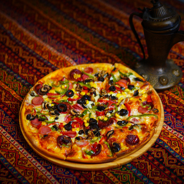 Sucuklu Karışık Pizza