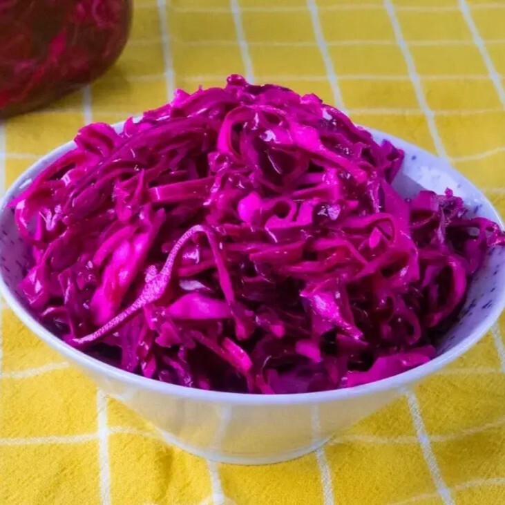 Ömer Usta Usulü Mor Lahana Turşusu