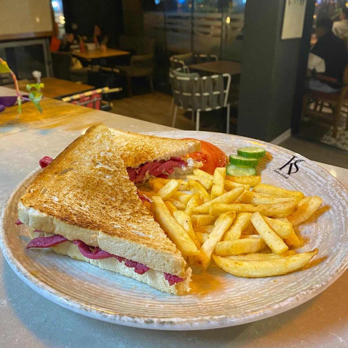 Ayvalık Tost