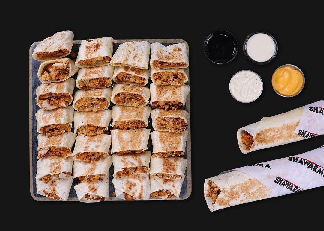 (4 Kişilik) 28 Parça Ve 2 Şavarma Dürüm