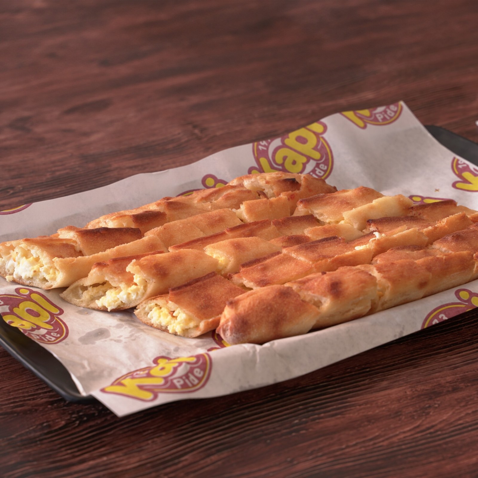 Bafra Pidesi (Peynirli)