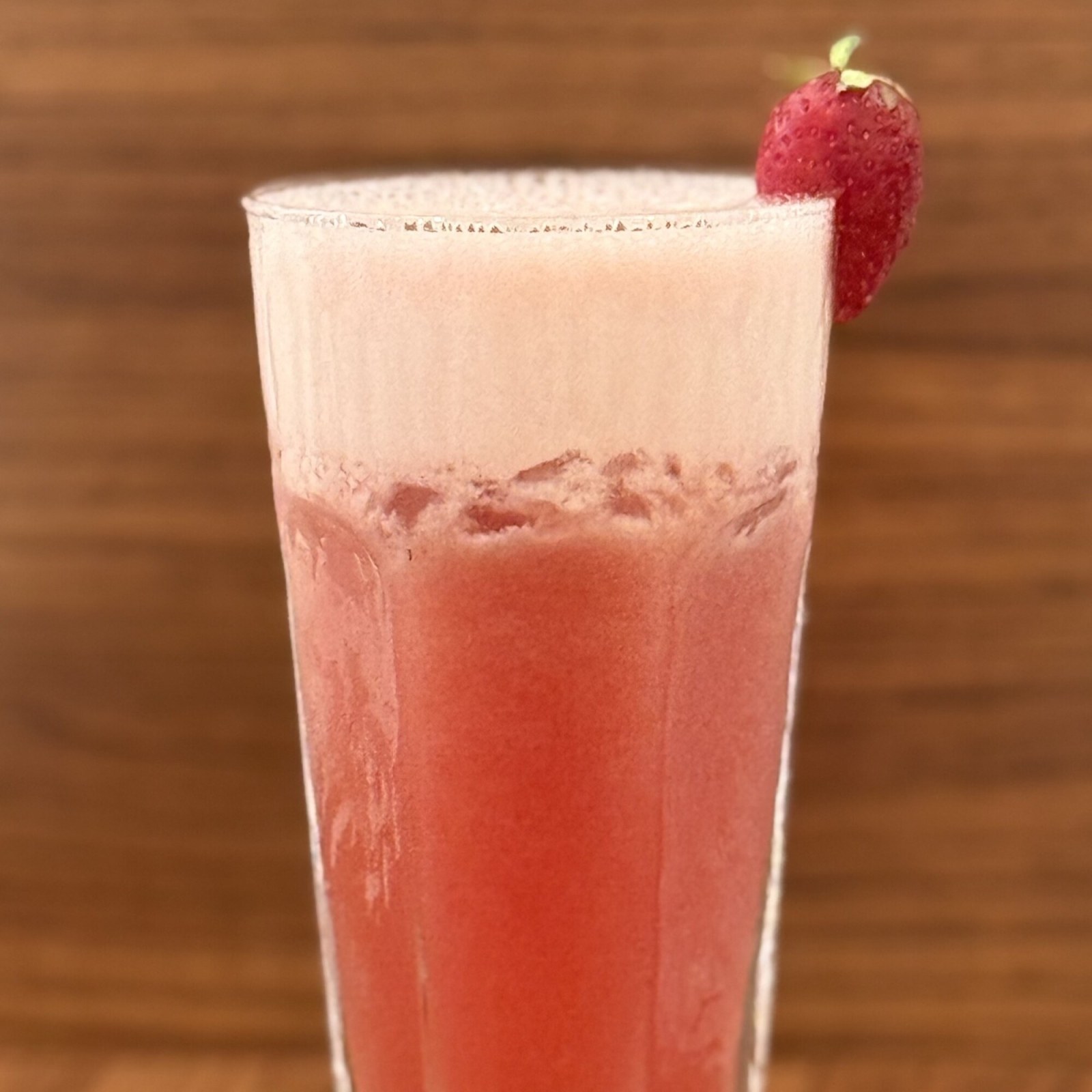Çilekli Limonata ( 330 ml )