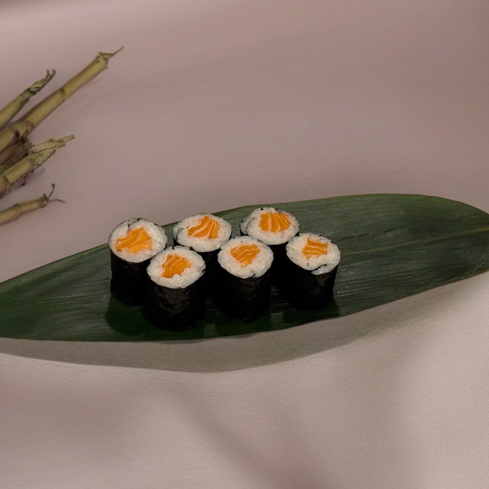 Sake Maki (6 pcs.)