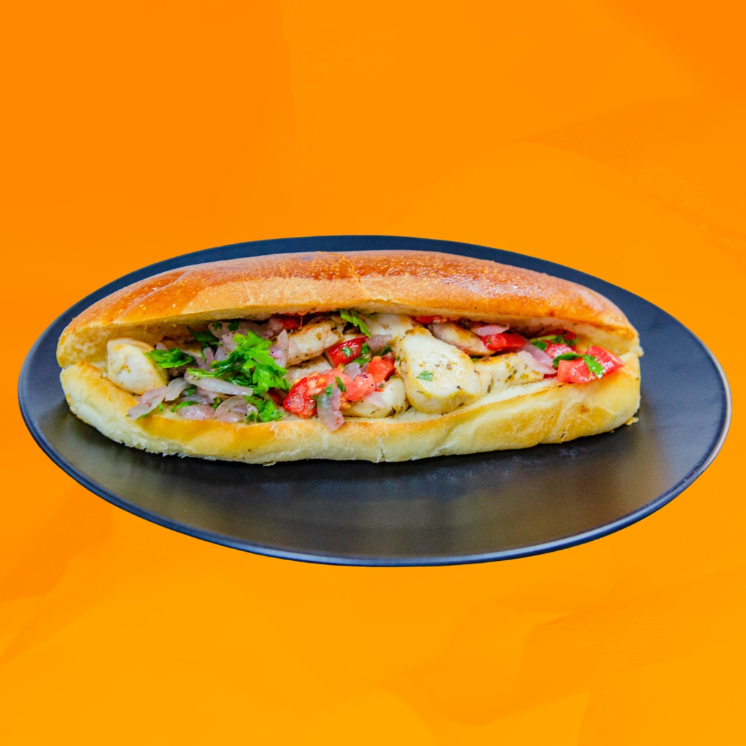 Ekmek Arası Tavuk Menü