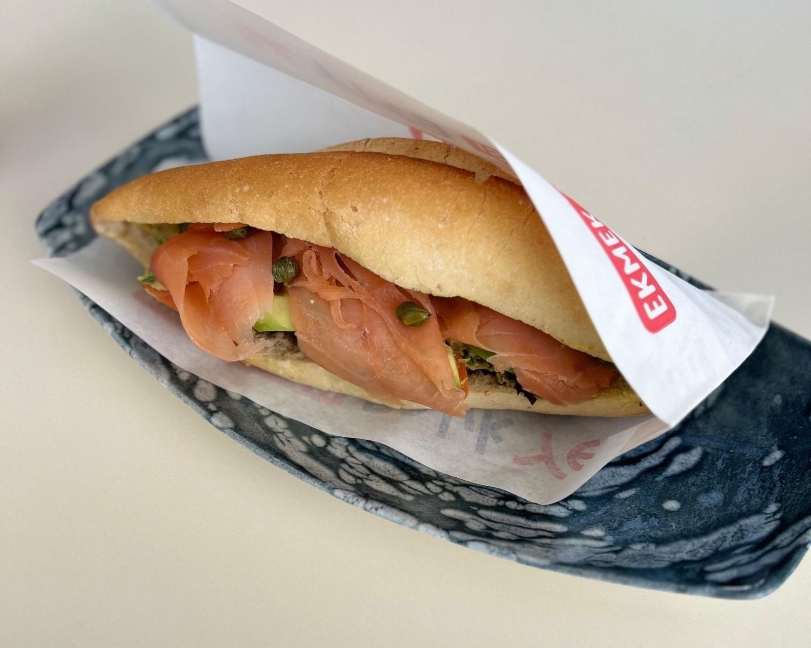 Somon Füme Ekmek Arası