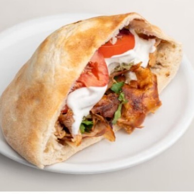 Alman Usulü Tavuk Döner Tandır Ekmeğinde