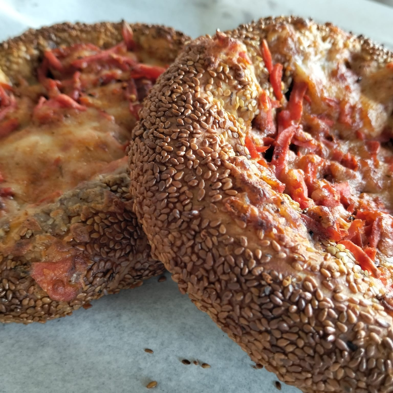 Sosisli, Kaşarlı ve Acılı Simit