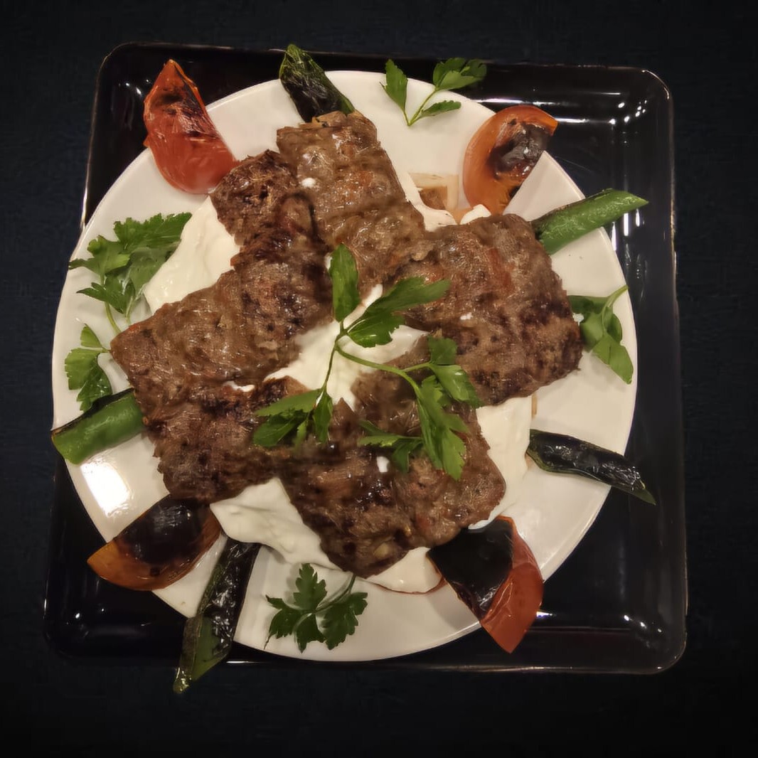 Yoğurtlu Kebap