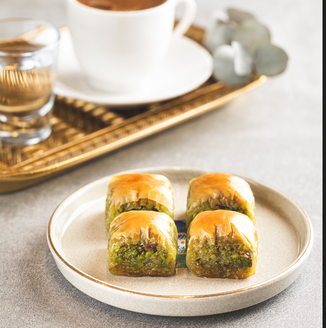 Fıstıklı Mini Özel