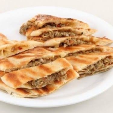 Kıymalı Kır Pidesi