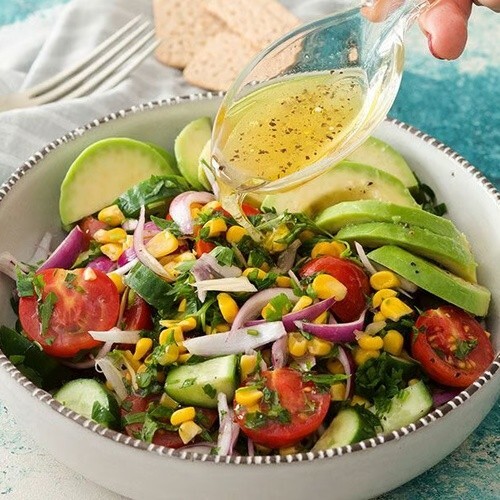 Avakado Salatası