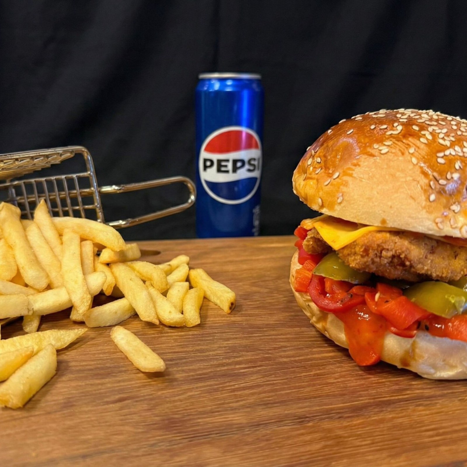 Chicken Spicy Burger Menü