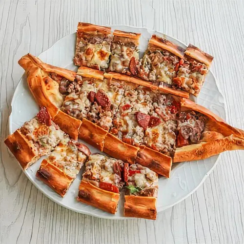 Karışık Pide