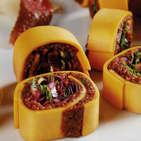 Cheddarlı Sushi Rolls Çiğ Köfte