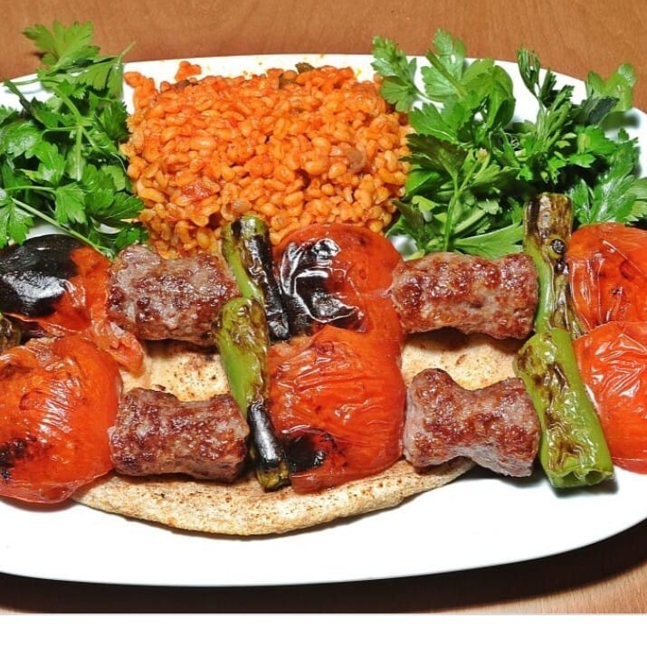 Domatesli Kebap