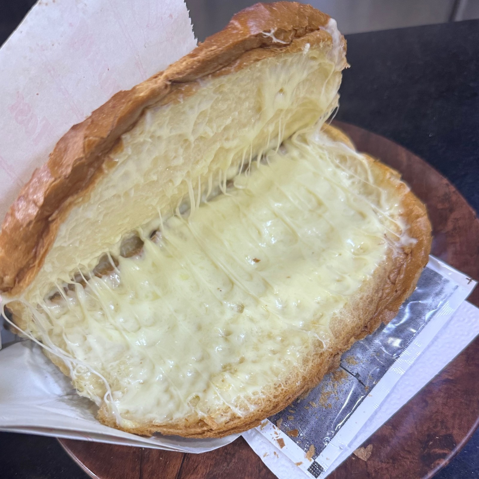 Çift Kaşarlı Tost
