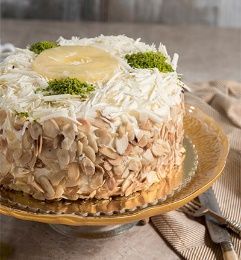Ananaslı Bademli Pasta