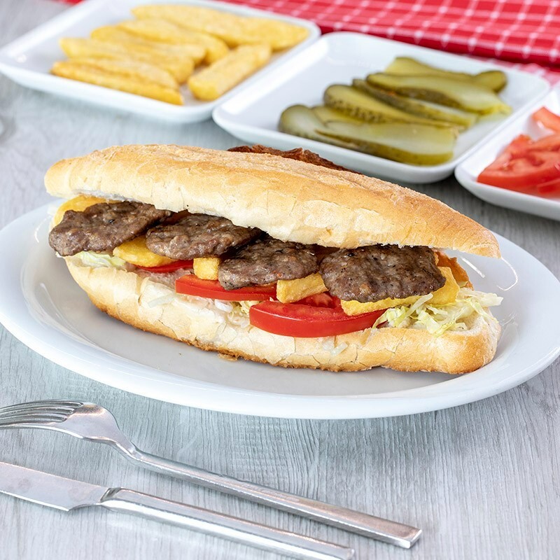 Yarım Ekmek Arası Izgara Köfte