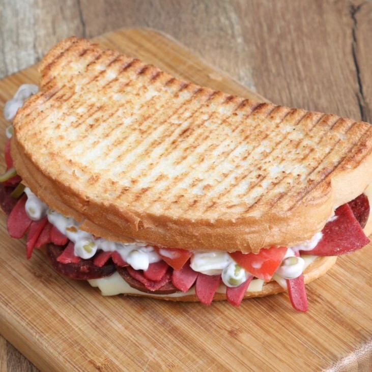 Ayvalık Tost