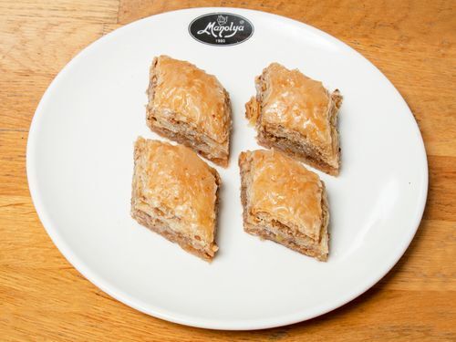 Cevizli Ev Baklavası (500 gr)