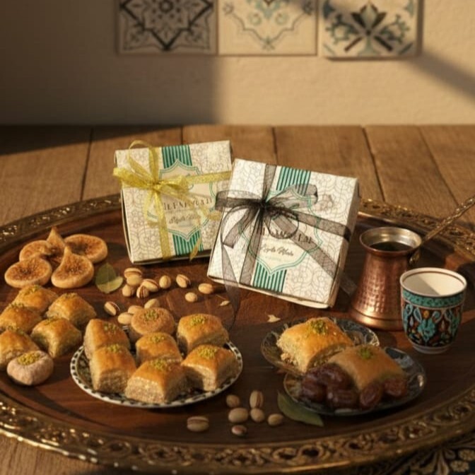 Baklava Kutusu Kurdela (Gold)