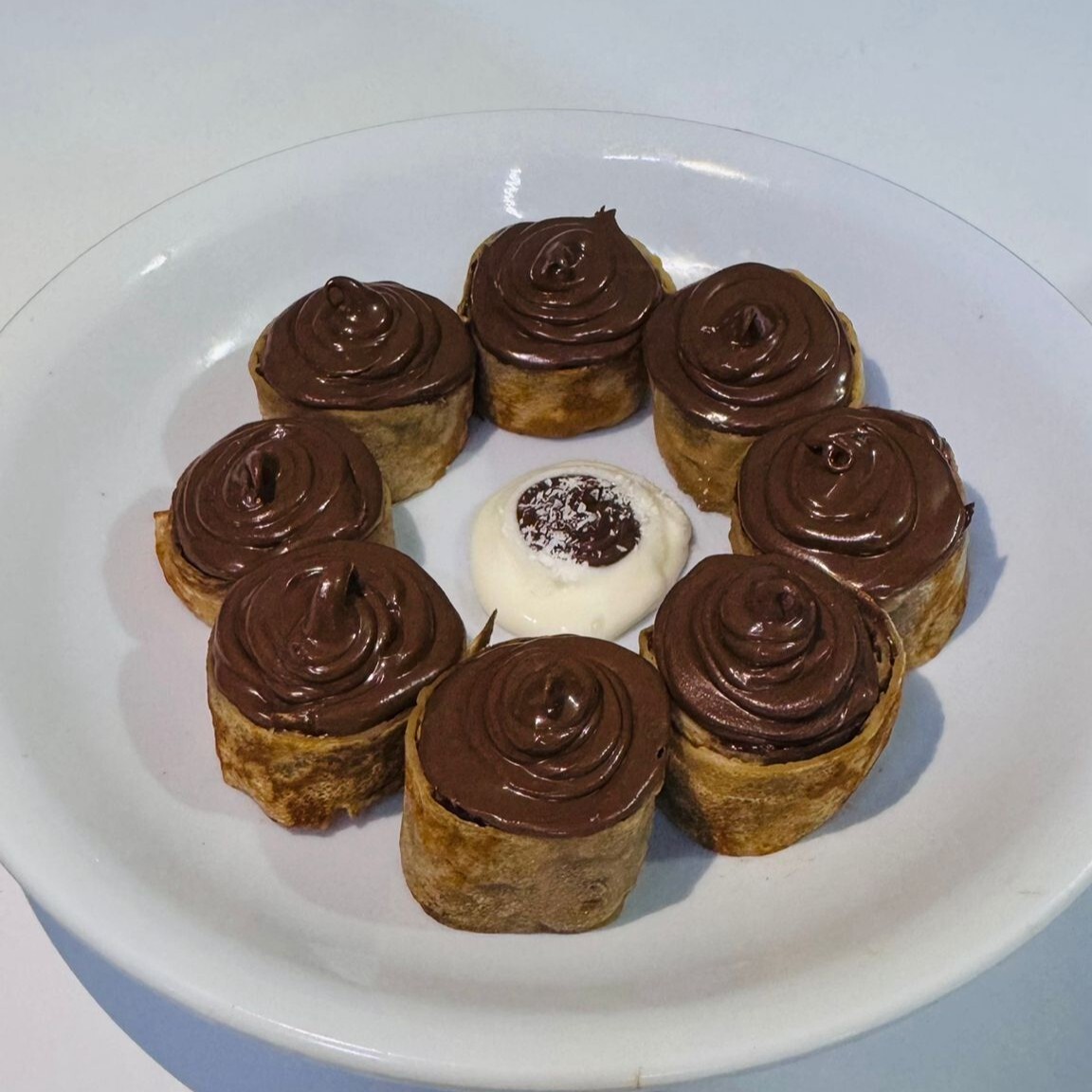 choklat Roll 8 pcs