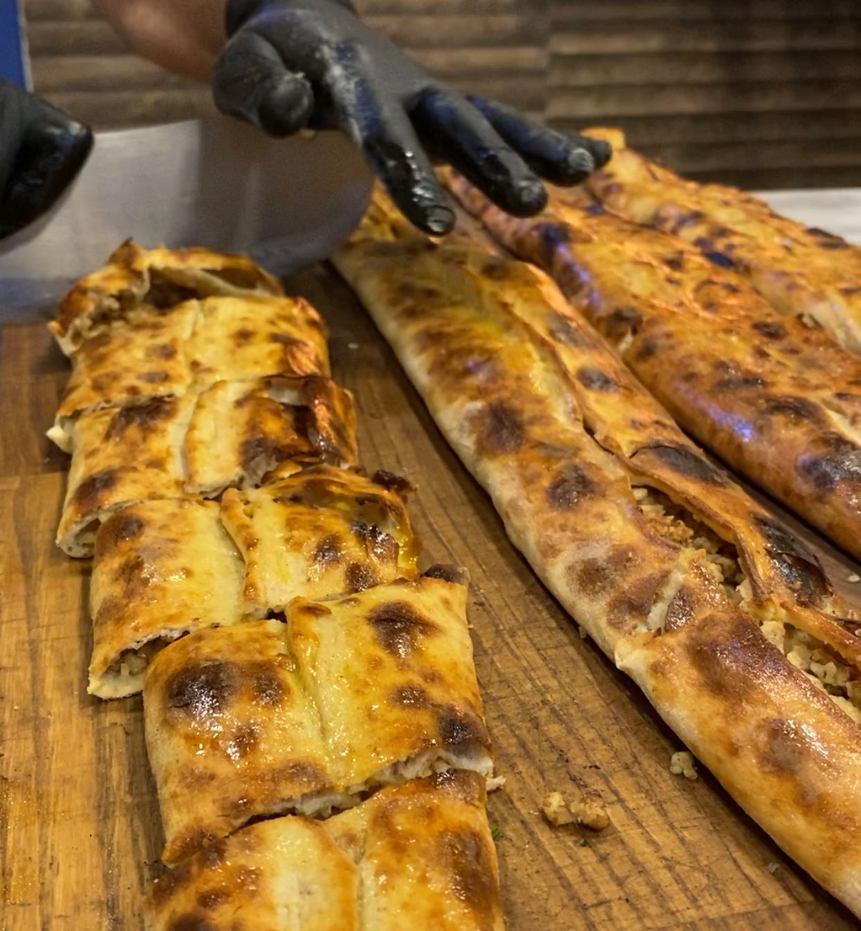 Develi Cevizli Pide