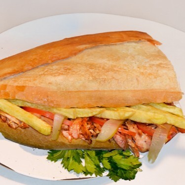 Üç Çeyrek Tavuk Döner