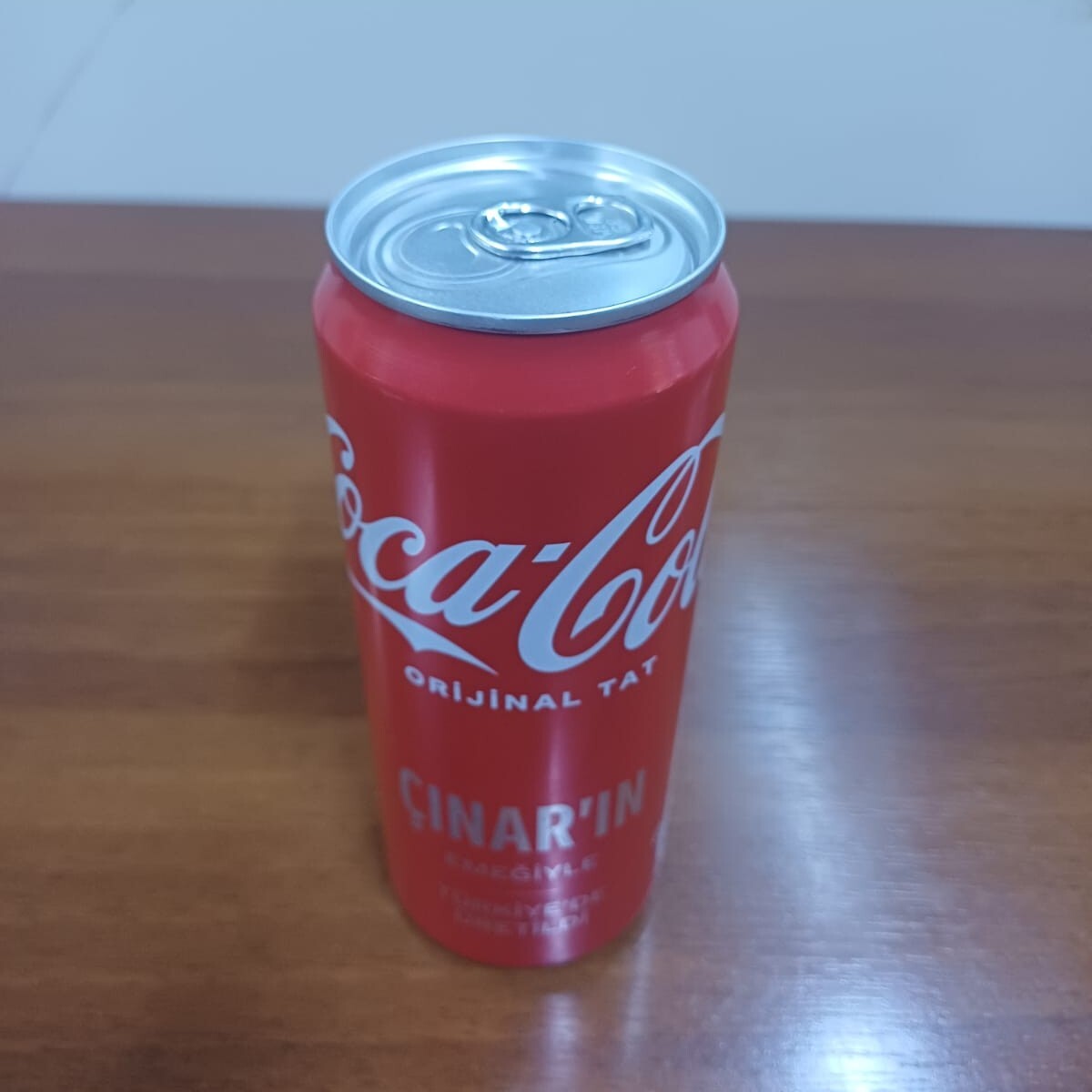 Coca-Cola (330 ml)