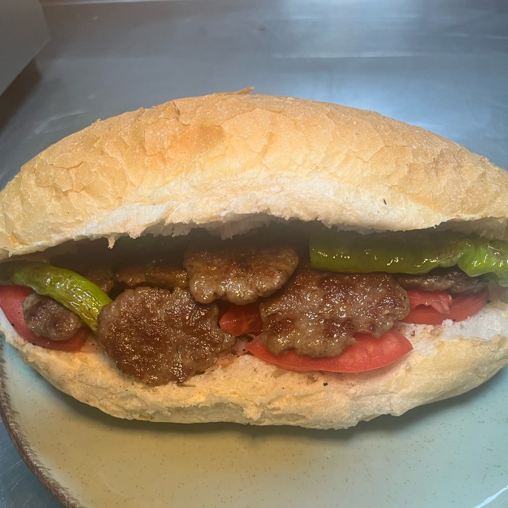Ekmek Arası Köfte