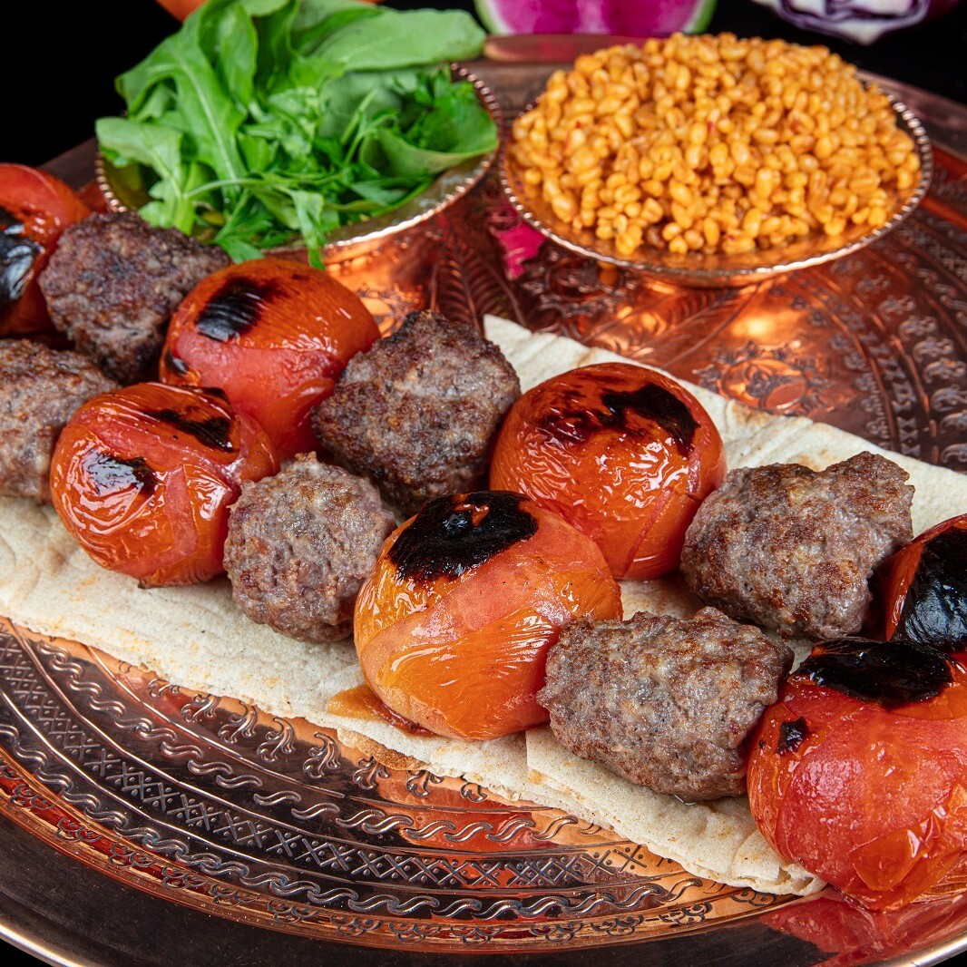 Domatesli Kebap