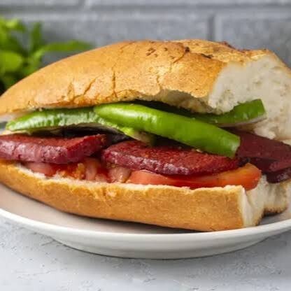 Sucuk Ekmek