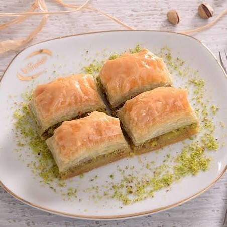 Fıstıklı Klasik Baklava (1 Kg.)