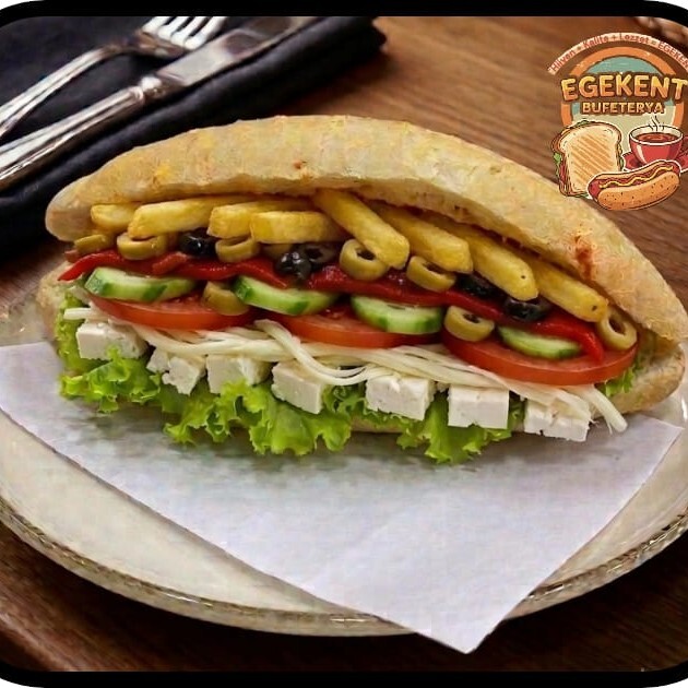 VEJETERYAN SANDVİÇ