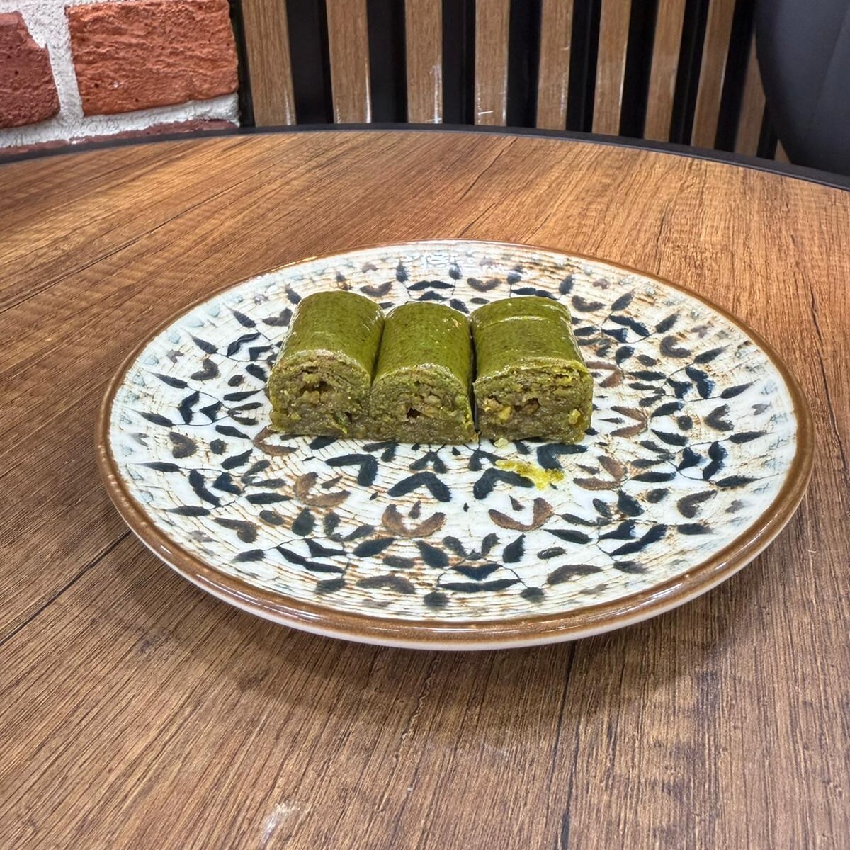 Tereyağlı Fıstık Dolama (1 kg)