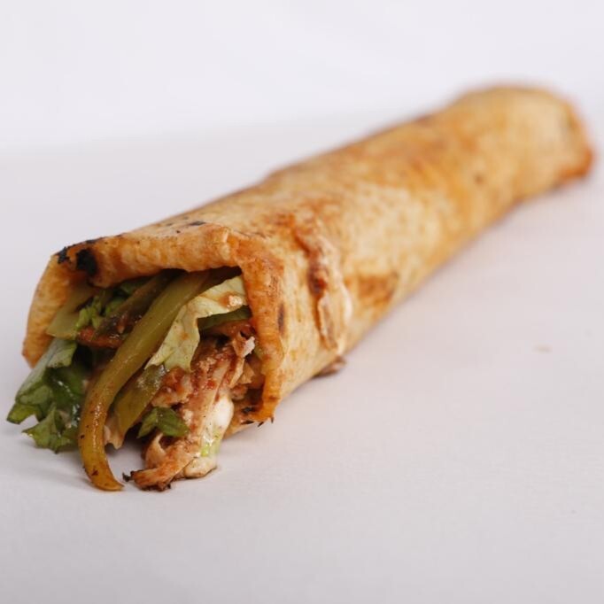 Büyük Zurna Tavuk Döner Dürüm Hatay Soslu Zurna Dürüm (70 cm) (150 gr)