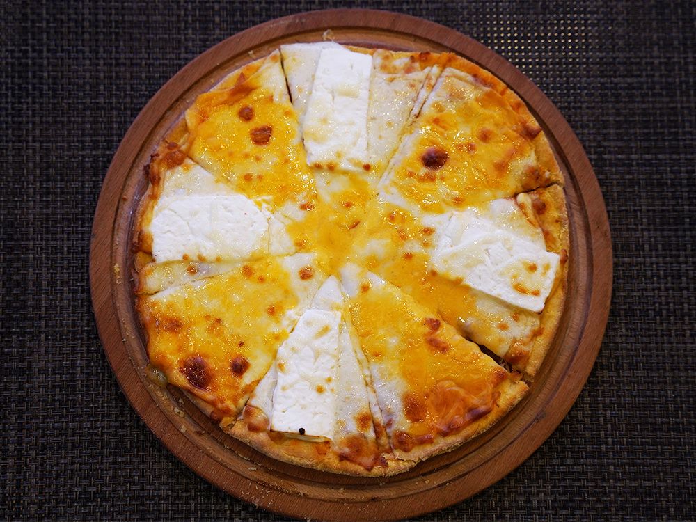 4 Peynirli Pizza (Orta)