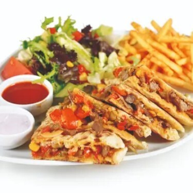 Bazlama Steak Sandviç