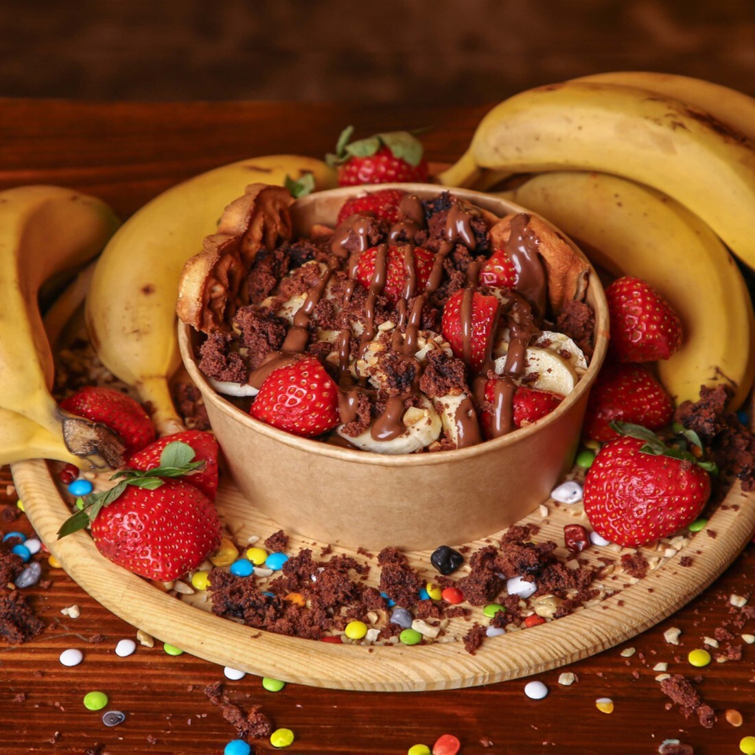 Klasik Frambuaz Soslu Bowl Waffle