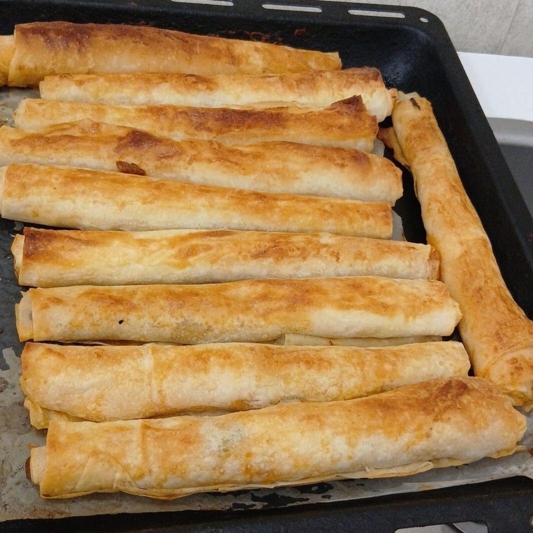 Peynirli Kol Böreği (adet)