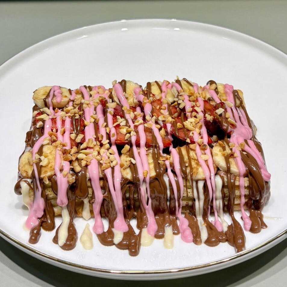 Loya Çilek Çikolatalı Waffle (Büyük Hamur)