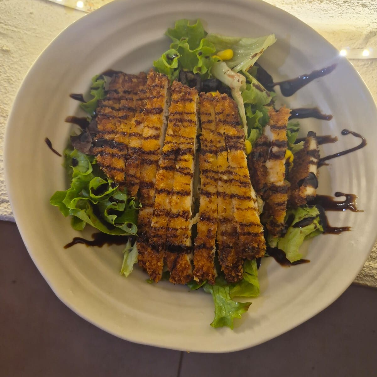 Çıtır Tavuklu Salata