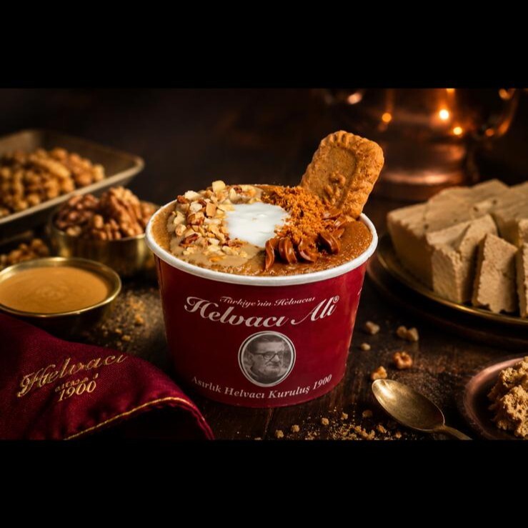 Sade & Lotus Bisküvili İrmik Helvası Dondurmalı (Extra boy 260 gr)