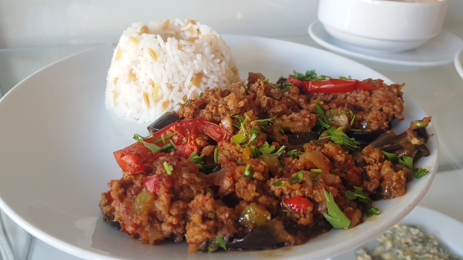 Patlıcan Musakka & Pirinç Pilavı